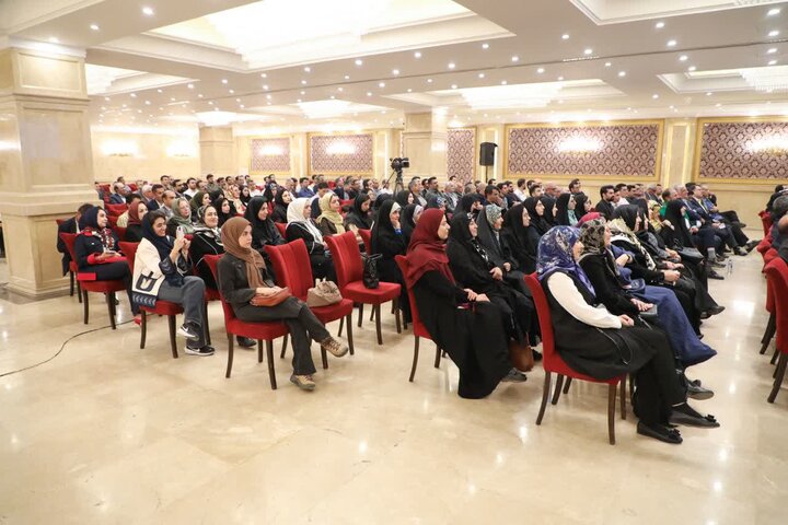 تصاویر/ چهارمین گردهمایی نخبگان یزد