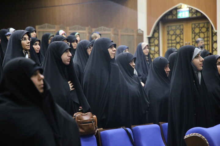 آئین اختتامیۀ هجدهمین جشنوارۀ علمی پژوهشی بانوی کرامت