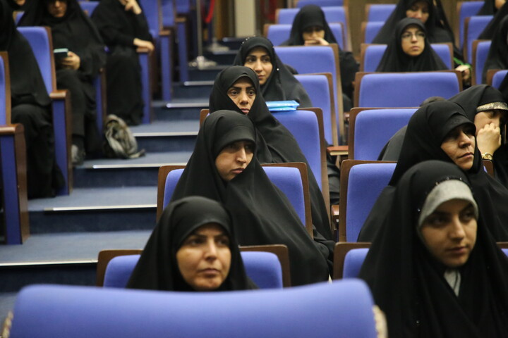 آئین اختتامیۀ هجدهمین جشنوارۀ علمی پژوهشی بانوی کرامت
