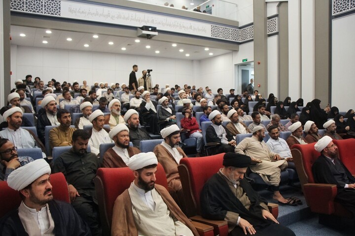 نشست نامه های امام شهید