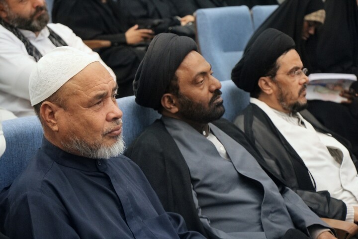 نشست نامه های امام شهید