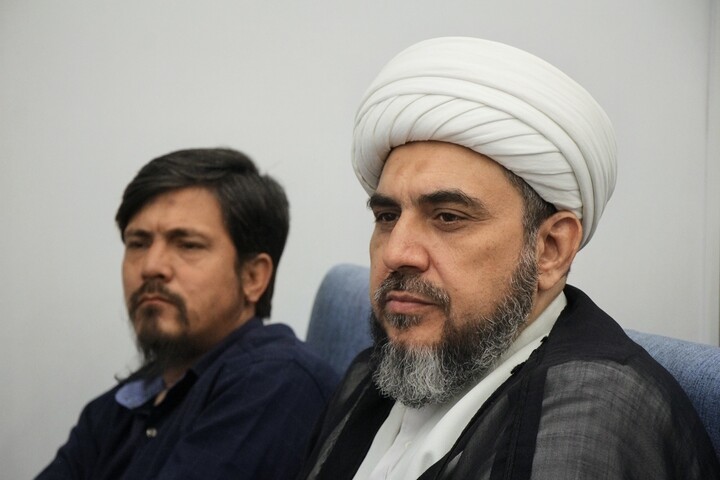 نشست نامه های امام شهید