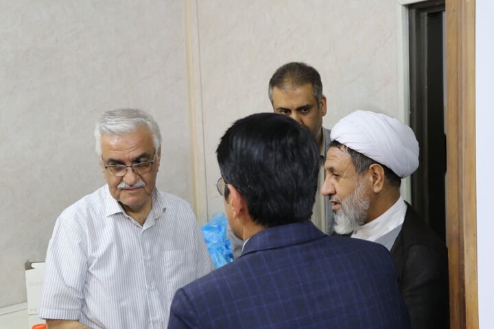 تصاویر/ بازدید امام جمعه کرمان از بخش ناباروری (I.V.F) بیمارستان افضلی پور