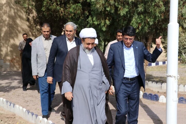 تصاویر/ بازدید امام جمعه کرمان از بخش ناباروری (I.V.F) بیمارستان افضلی پور