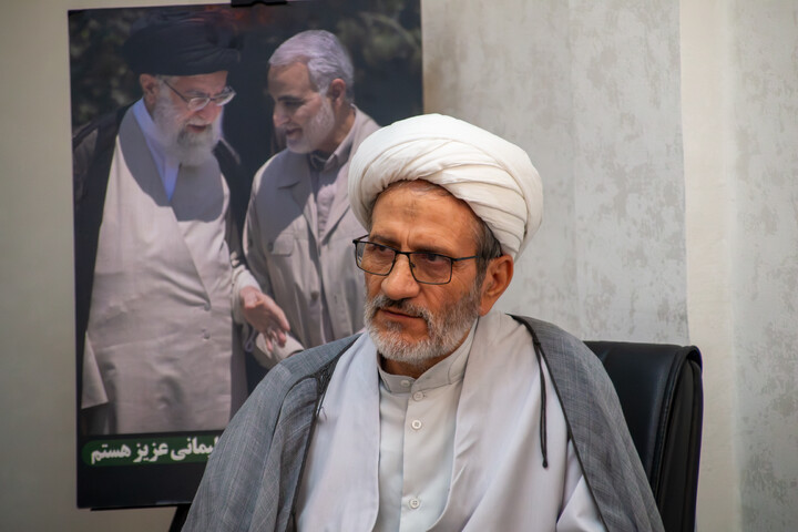 تصاویر/ مراسم تجلیل از پیشکسوتان دفاع مقدس حوزه علمیه استان کرمان