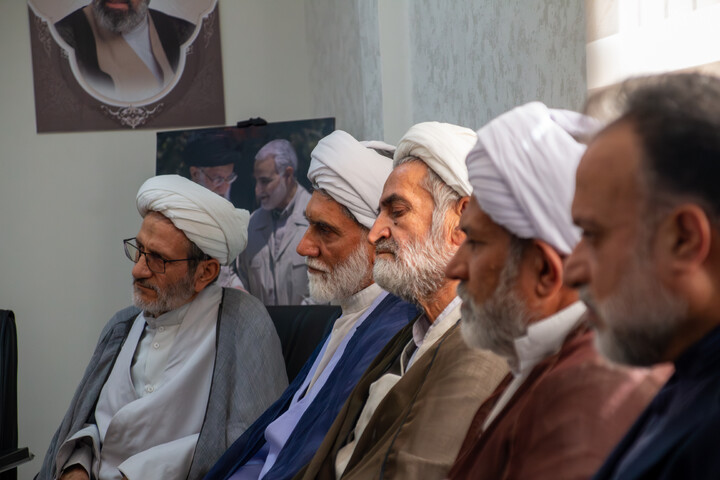 تصاویر/ مراسم تجلیل از پیشکسوتان دفاع مقدس حوزه علمیه استان کرمان