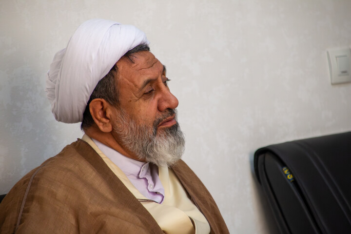 تصاویر/ مراسم تجلیل از پیشکسوتان دفاع مقدس حوزه علمیه استان کرمان