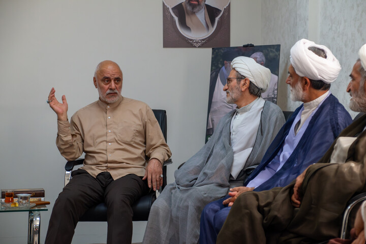 تصاویر/ مراسم تجلیل از پیشکسوتان دفاع مقدس حوزه علمیه استان کرمان