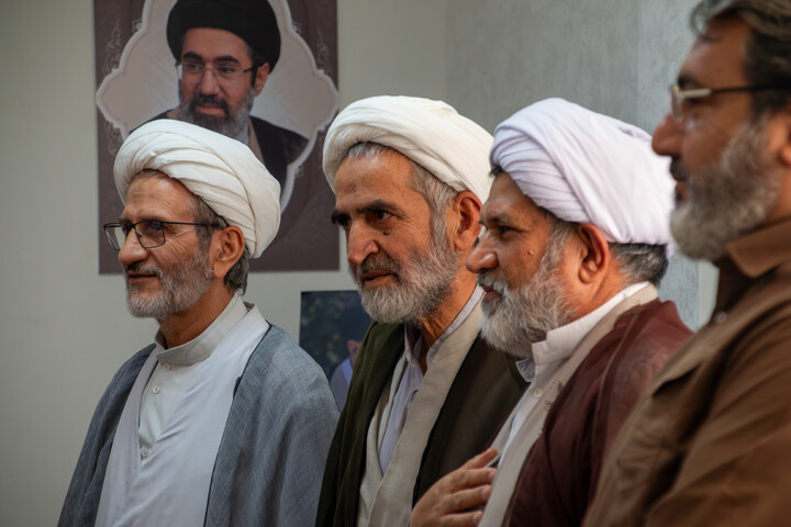 تصاویر/ مراسم تجلیل از پیشکسوتان دفاع مقدس حوزه علمیه استان کرمان