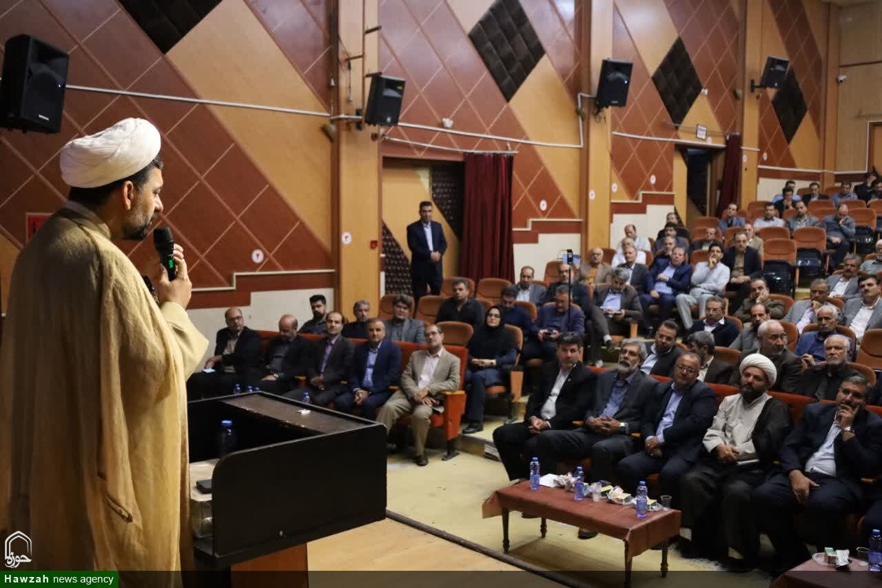 حجت‌الاسلام والمسلمین آزادی خواه