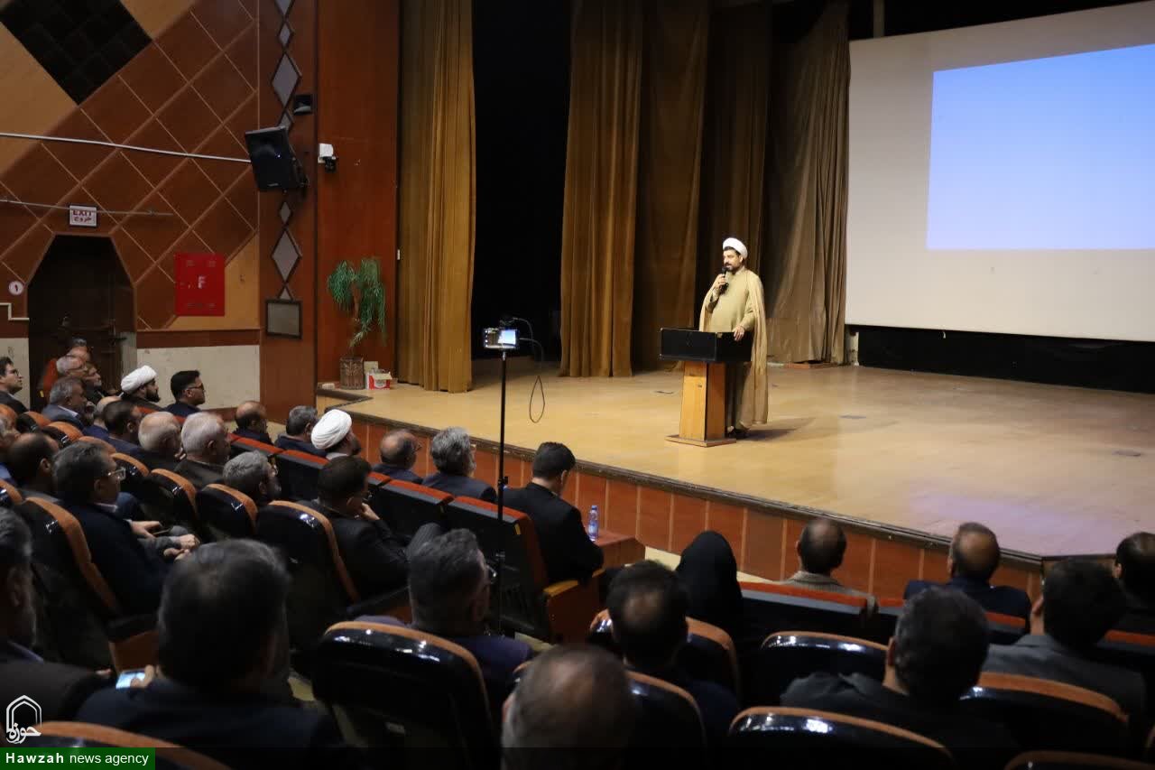 حجت‌الاسلام والمسلمین آزادی خواه