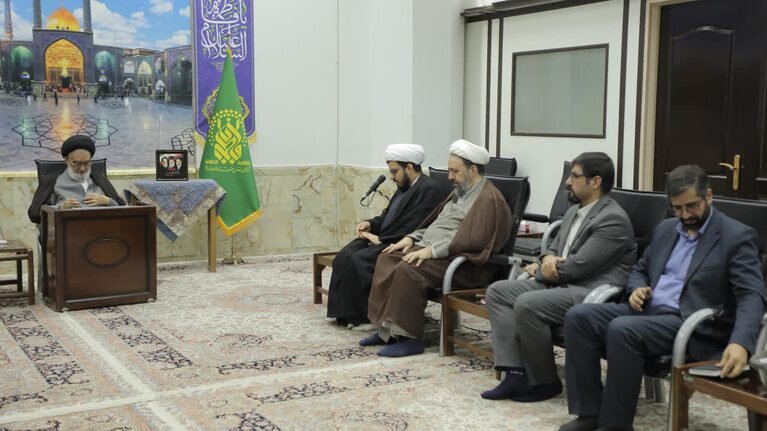 جوان‌گرایی و تحول دو  مطالبه رهبر معظم انقلاب از مراکز حوزوی است