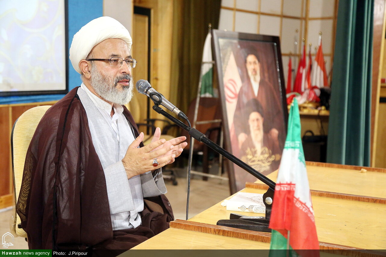 رسالتمندی اجتماعی و کار تشکیلاتی، دو فضیلت محوری در تربیت طلبه تراز انقلاب اسلامی است
