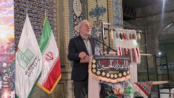همایش «بانوان حرم ساز » به مناسبت میلاد با سعادت حضرت زینب (س) درکاشان برگزارشد+فیلم