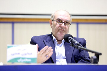 علامه حسن‌زاده آملی(ره) تجسم عرفان عملی، تواضع و طهارت روح بود