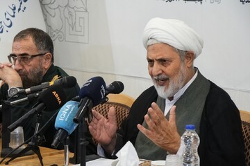 اقتدار نظام اسلامی در پیوند رهبری، قانون الهی و حضور مردم شکل می‌گیرد