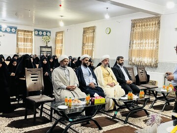تصاویر/ «طرح اربعین تعالی» ویژه طلاب جدیدالورود در مدرسه علمیه معصومیه شهر فهرج