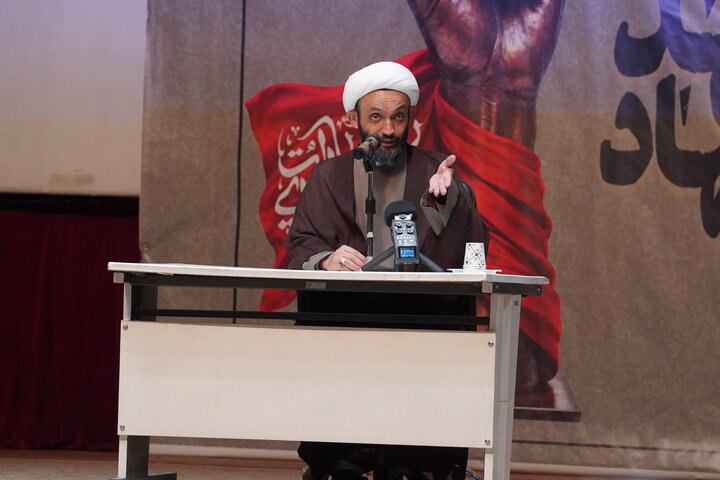 تصاویر / نشست تخصصی عهد با جهاد در قزوین برگزار شد
