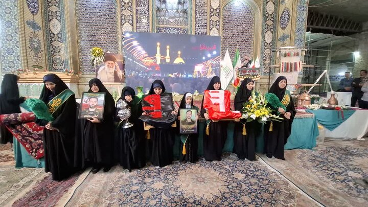 تصاویر/ همایش «بانوان حرم ساز » به مناسبت میلاد با سعادت حضرت زینب (س)درکاشان