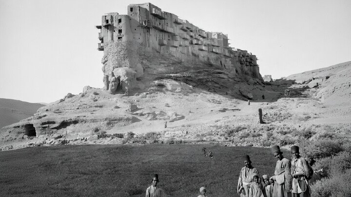 نخستین آپارتمان نشینی در جهان + فیلم