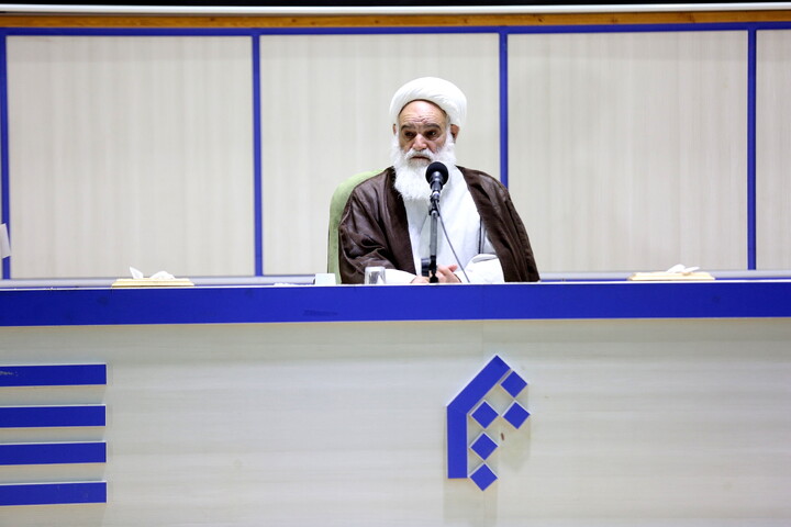 تصاویر/ مراسم بزرگداشت  پنجمین سالگرد ارتحال علامه حسن زاده آملی(ره)