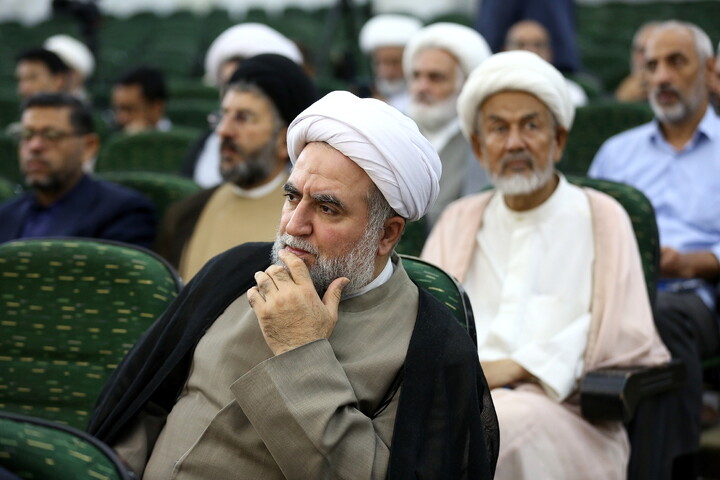 تصاویر/ مراسم بزرگداشت  پنجمین سالگرد ارتحال علامه حسن زاده آملی(ره)