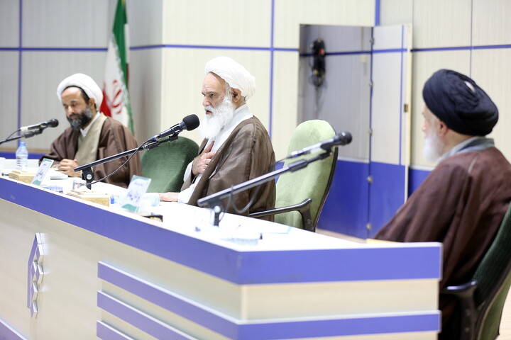 تصاویر/ مراسم بزرگداشت  پنجمین سالگرد ارتحال علامه حسن زاده آملی(ره)