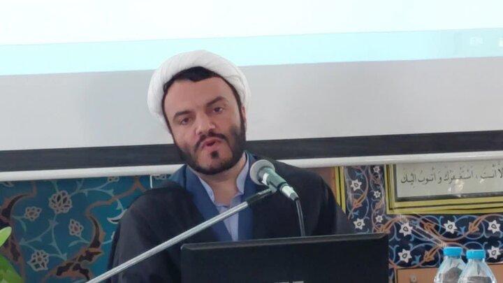 تصاویر/ برگزاری کلاس هوش مصنوعی در مدرسه علمیه امام حسن عسکری (ع) آمل
