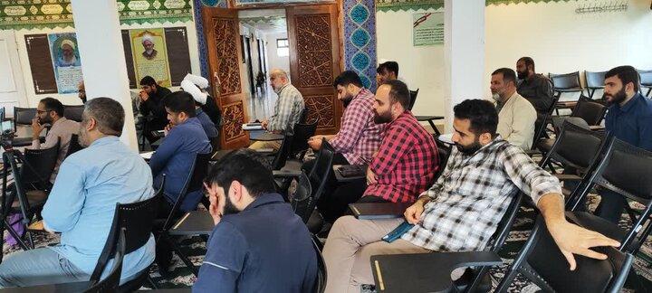 تصاویر/ برگزاری کلاس هوش مصنوعی در مدرسه علمیه امام حسن عسکری (ع) آمل