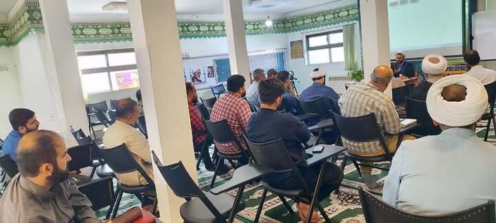 تصاویر/ برگزاری کلاس هوش مصنوعی در مدرسه علمیه امام حسن عسکری (ع) آمل