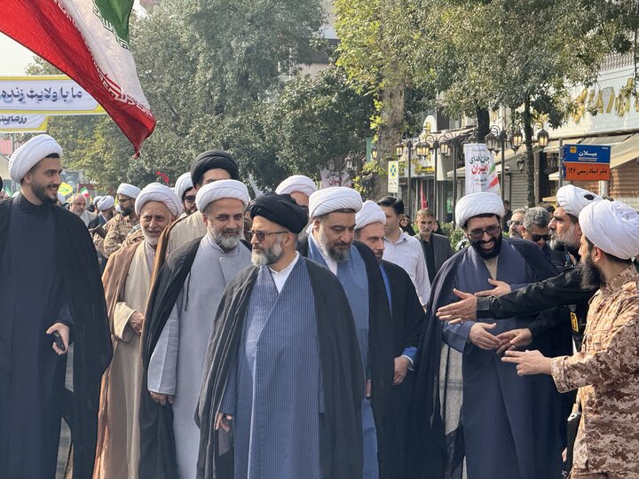 تصاویر/ حضور طلاب و روحانیون حوزه علمیه استان گیلان در رزمایش بزرگ جانفدای رشت