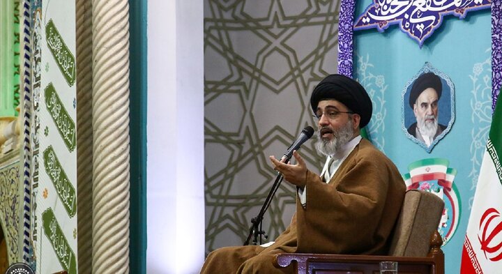 حضرت زینب(س) الگوی امیدآفرینی و مدیریت بحران است