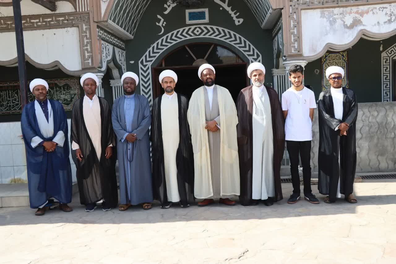 Wanazuoni kutoka Najaf Al-Ashraf Watembelea Hawza ya Imam Swadiq (a.s) jijini Dar es Salaam