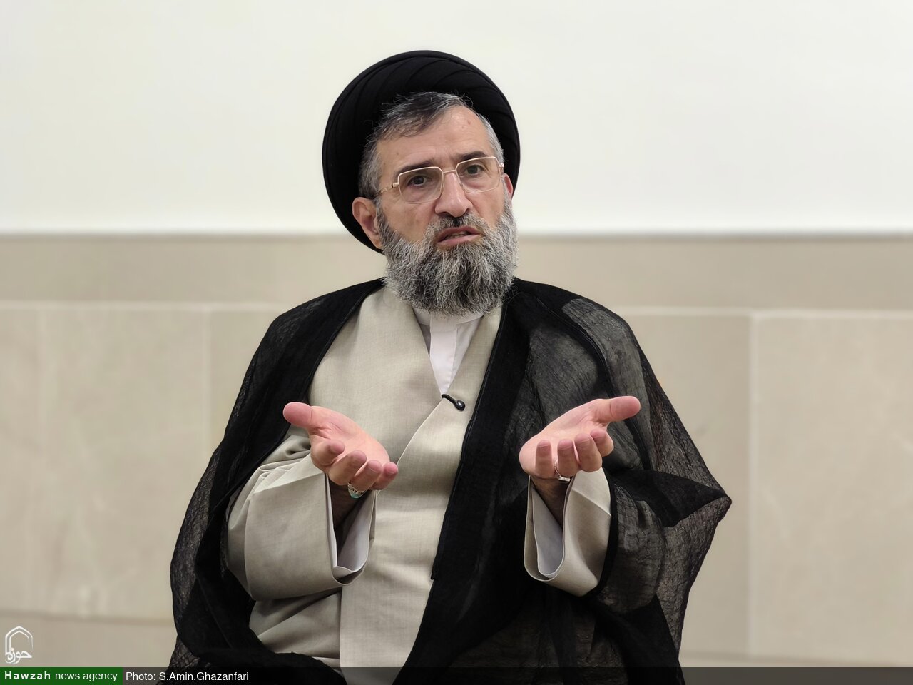 حجت الاسلام حسینی قمی: فاطمیه فقط روضه نیست؛ پای زندگی امروز هم در میان است