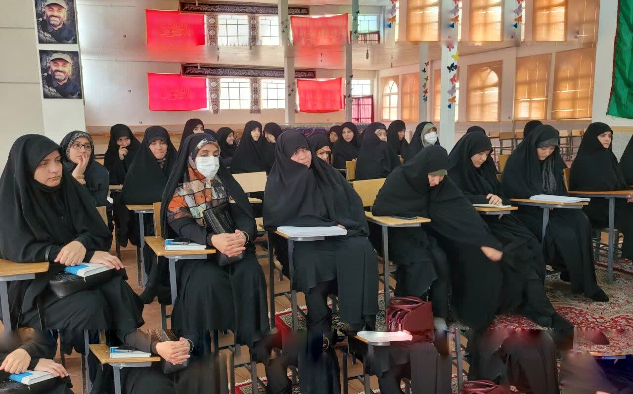 نقش حضرت زینب(س) در تبیین حقیقت عاشورا بی‌بدیل بود