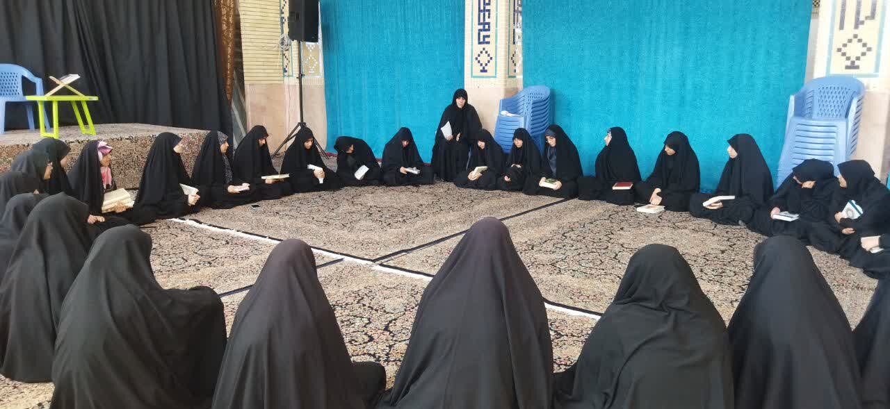 تصاویر/ برگزاری اردو طلاب جدیدالورود مدرسه علمیه حضرت زینب کبری(س) در شهر زیارتی جوپار تصاویر/ برگزاری اردو طلاب جدیدالورود مدرسه علمیه حضرت زینب کبری(س) در شهر زیارتی جوپار