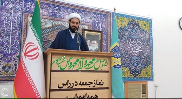 حضور در میادین انقلاب ادامه راه حضرت زینب (س) است