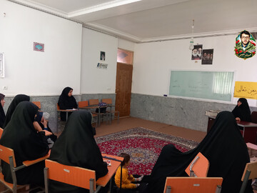 برگزاری نشست فرهنگی «اخلاق زیّ طلبگی» ویژه خواهران طلبه جدیدالورود در بسطام