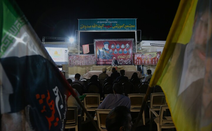 جشن میلاد حضرت زینب (س) در شب 229 تجمعات شبانه مردم قم