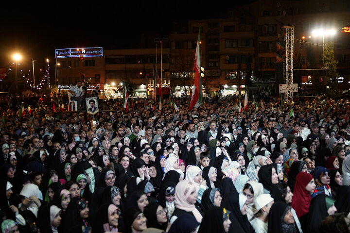 تصاویر/ جشن ولادت حضرت زینب(س) در میدان انقلاب