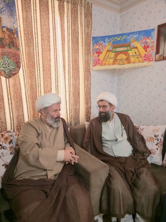 تصاویر/دیدار و تکریم خانواده شهدای روحانی همدان