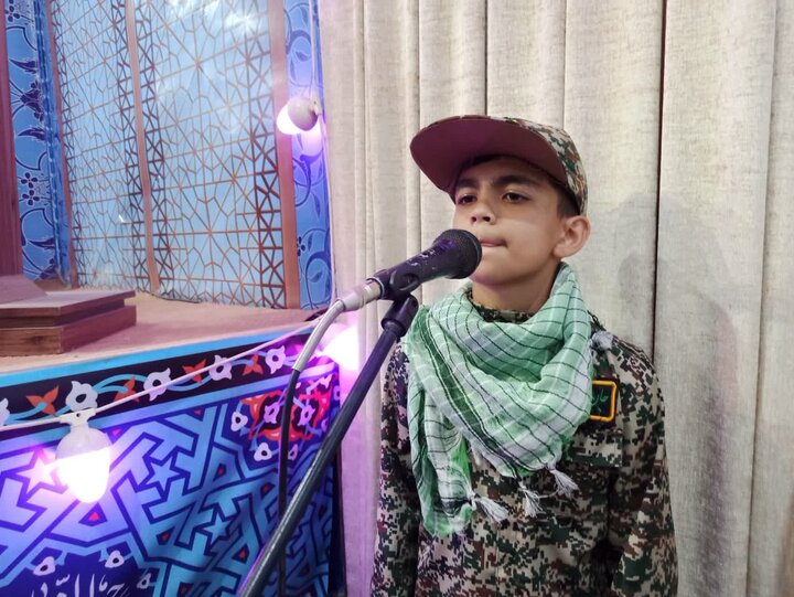 تصاویر/ اقامه نماز عبادی سیاسی جمعه کاشان