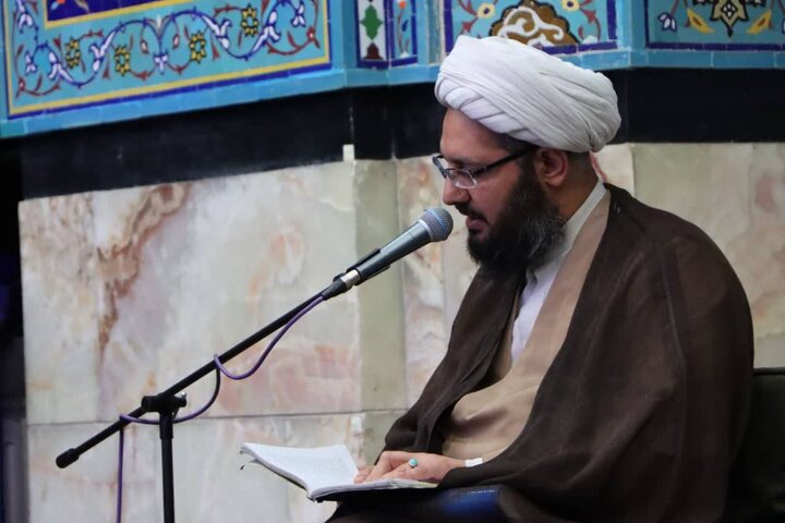 تصاویر/ محفل قرآن و عترت طلاب مدارس آیت‌الله مجتهدی و آیت‌الله حق‌شناس