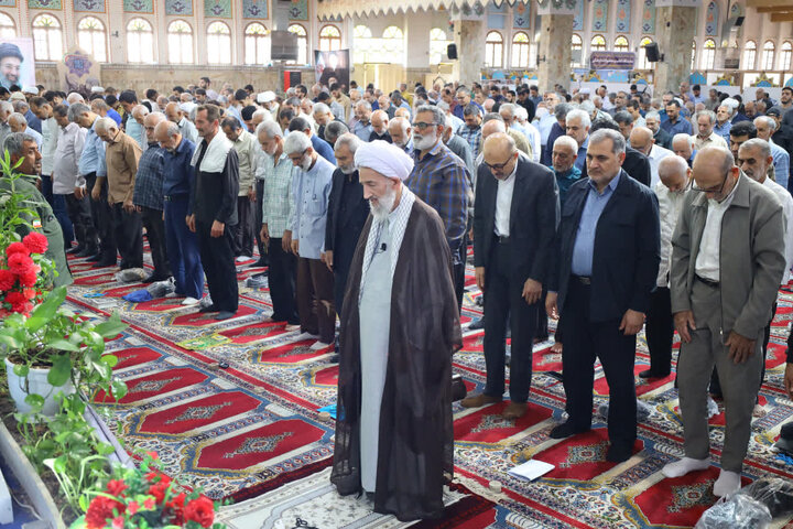 تصاویر/ نماز عبادی سیاسی جمعه در شهرستان ساری