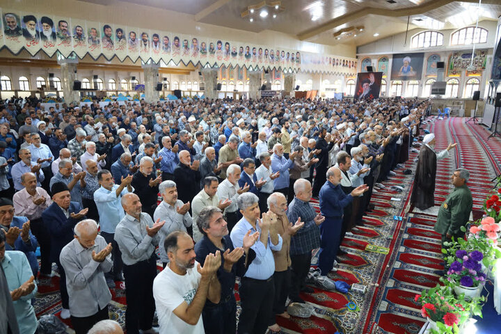 تصاویر/ نماز عبادی سیاسی جمعه در شهرستان ساری
