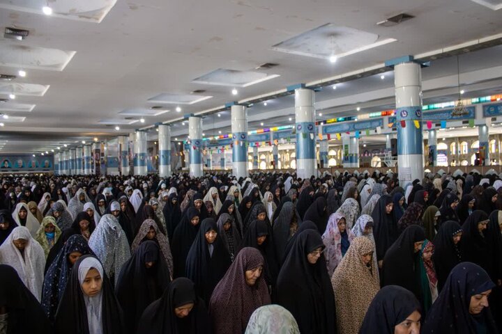 تصاویر/ اقامه نمازجمعه شهر کرمان