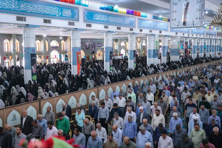 تصاویر/ اقامه نمازجمعه شهر کرمان