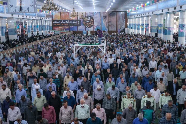 تصاویر/ اقامه نمازجمعه شهر کرمان