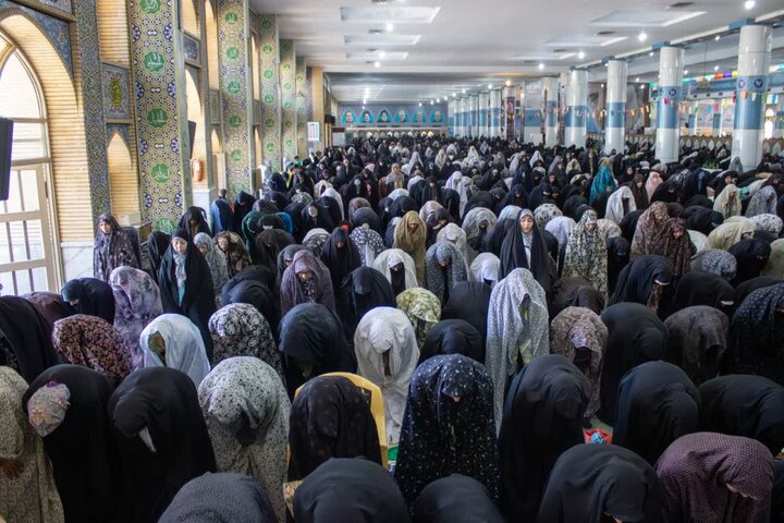 تصاویر/ اقامه نمازجمعه شهر کرمان