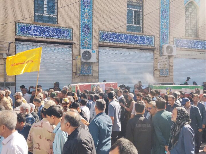 تصاویر/ تشییع پیکر مطهر شهیدان حادثه تروریستی شهرستان مهرستان سیستان و بلوچستان